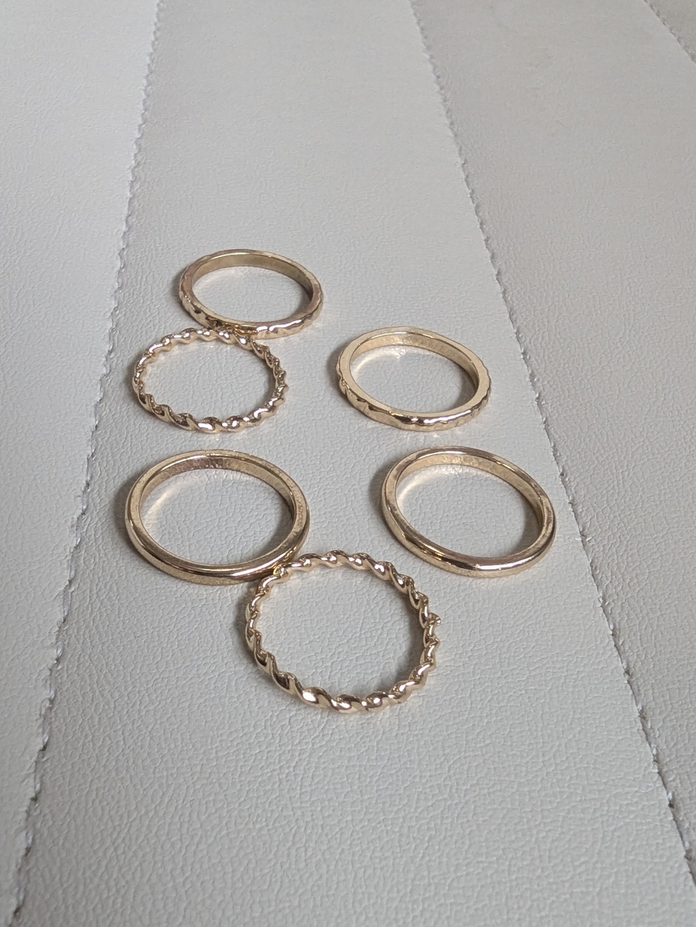 Six Gold Colored Stacked Textured Band Rings Size 5.5-6 Women's Fashion Jewelry